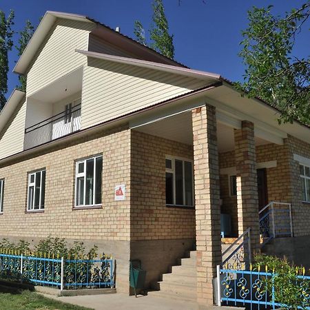 Guest House Sary-Chelek Arkit ภายนอก รูปภาพ